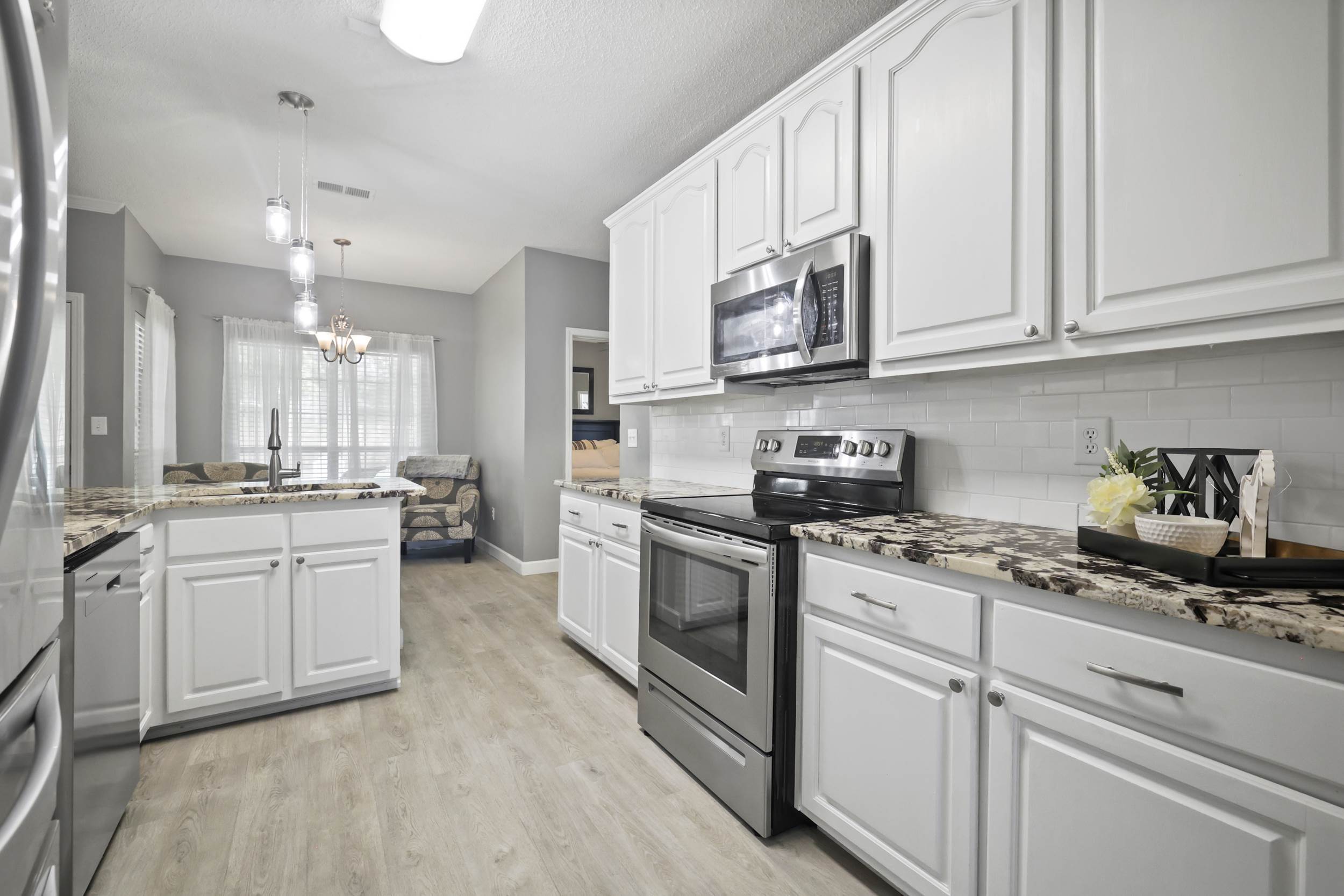 3002 Creekwood Cir, Ocean Springs, MS 39564