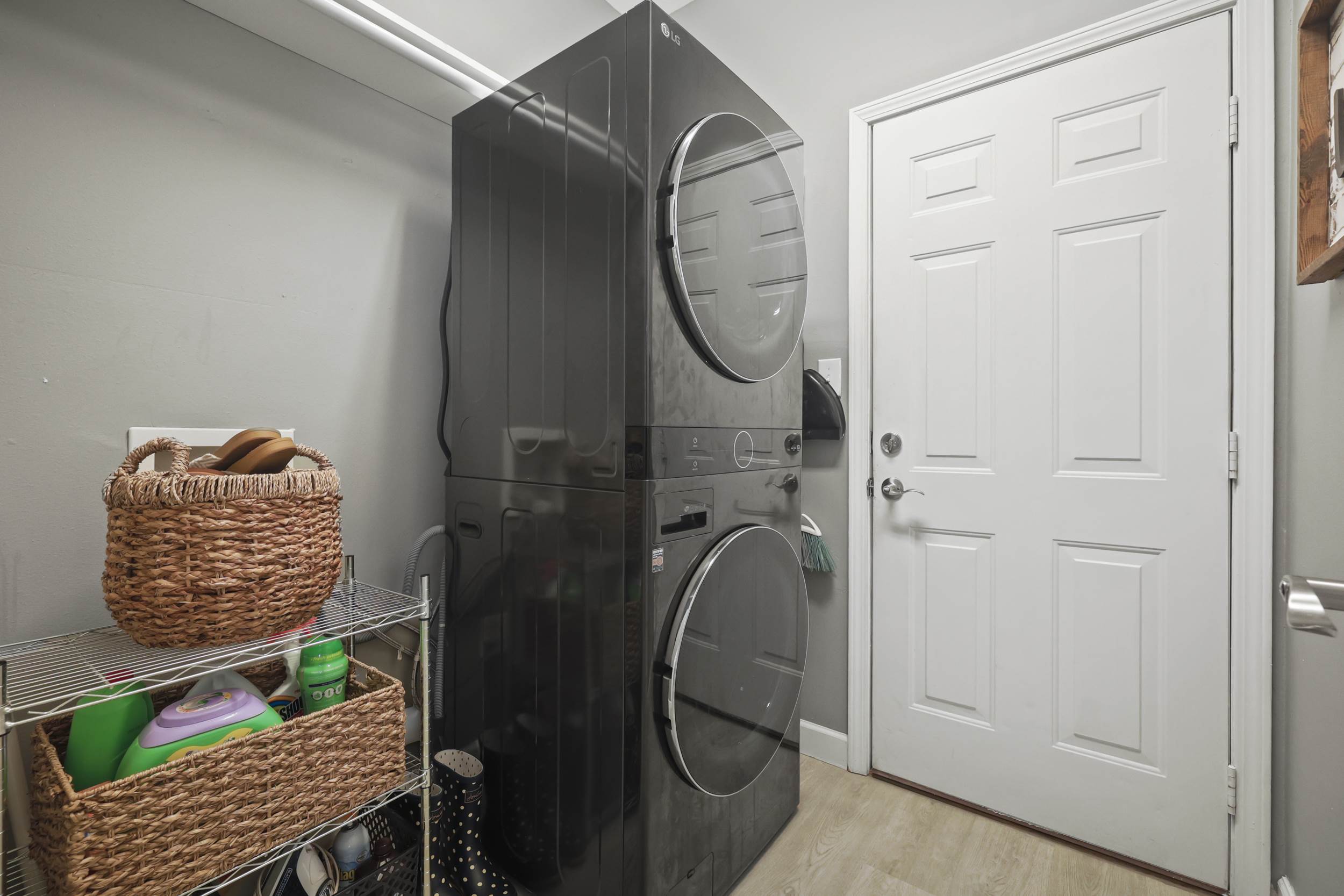 3002 Creekwood Cir, Ocean Springs, MS 39564