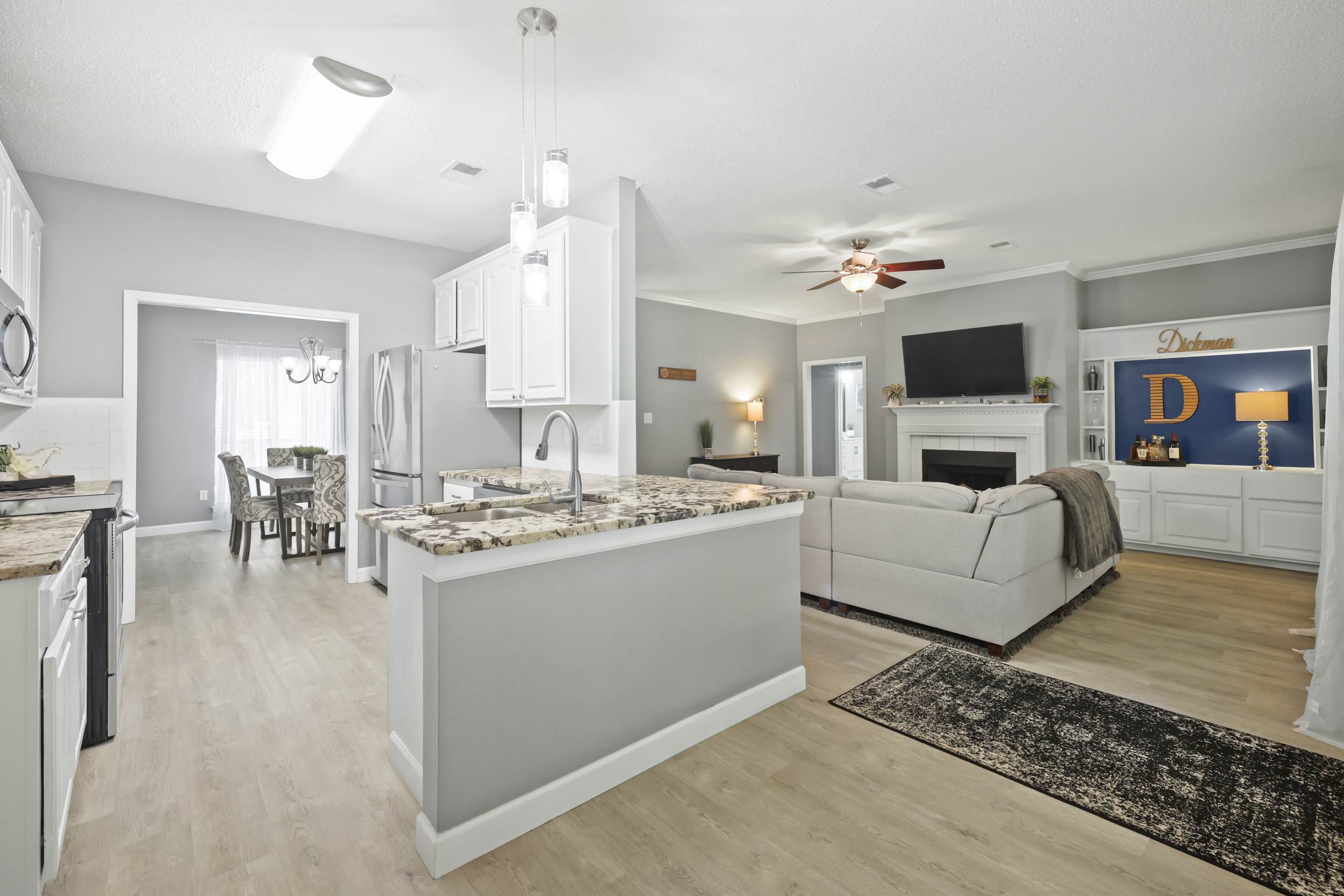 3002 Creekwood Cir, Ocean Springs, MS 39564