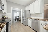 3002 Creekwood Cir, Ocean Springs, MS 39564