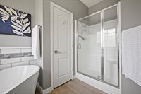 3002 Creekwood Cir, Ocean Springs, MS 39564