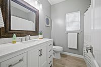 3002 Creekwood Cir, Ocean Springs, MS 39564