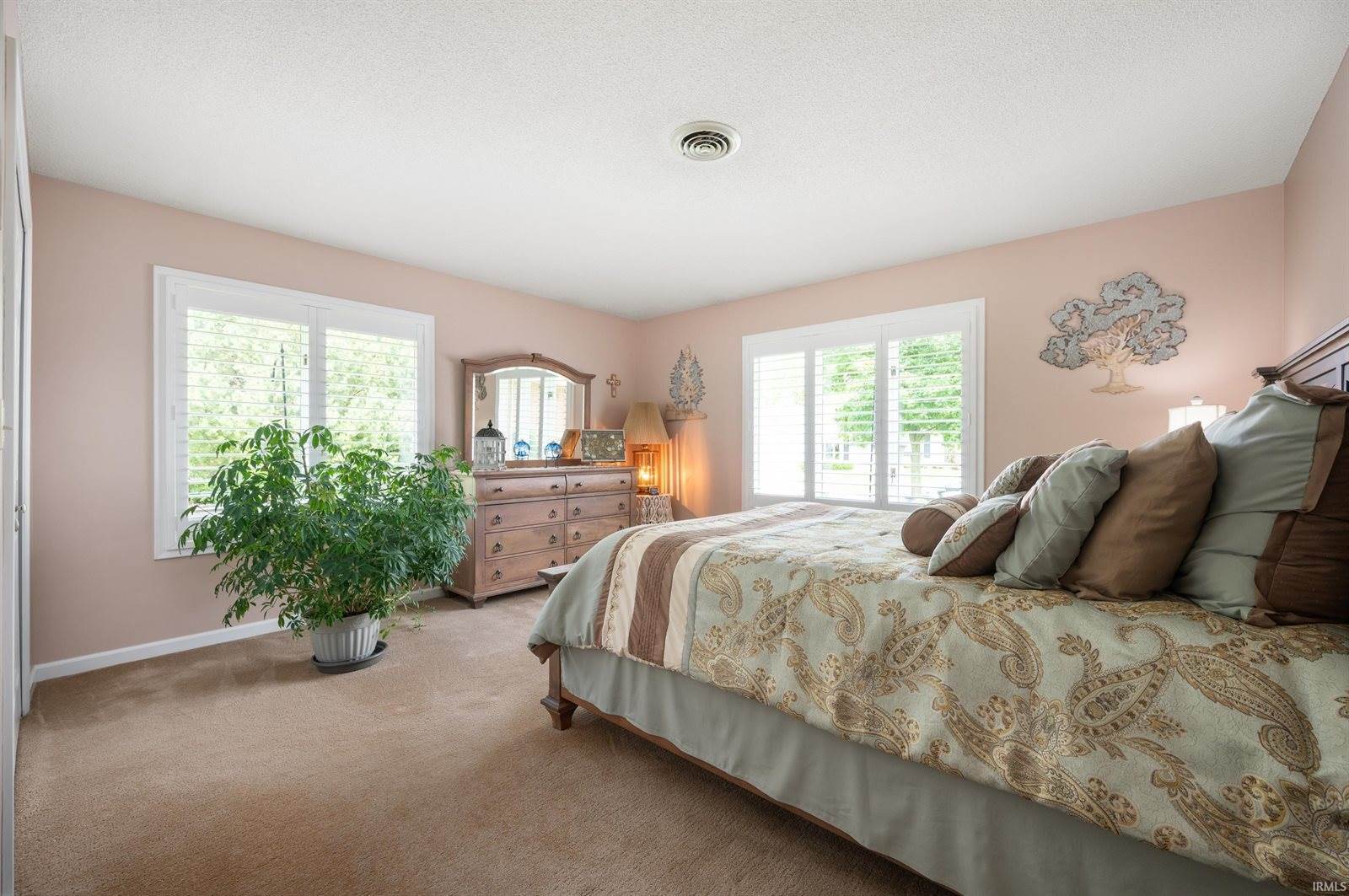 4501 N Wheeling Avenue #12-5, Muncie, IN 47304