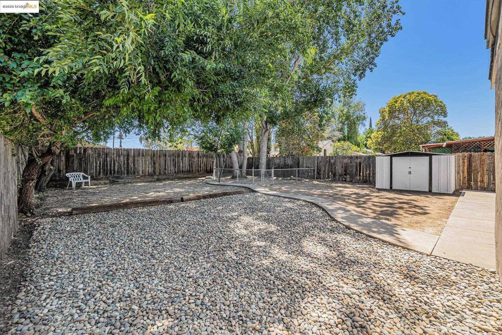 315 West Madill St, Antioch, CA 94509