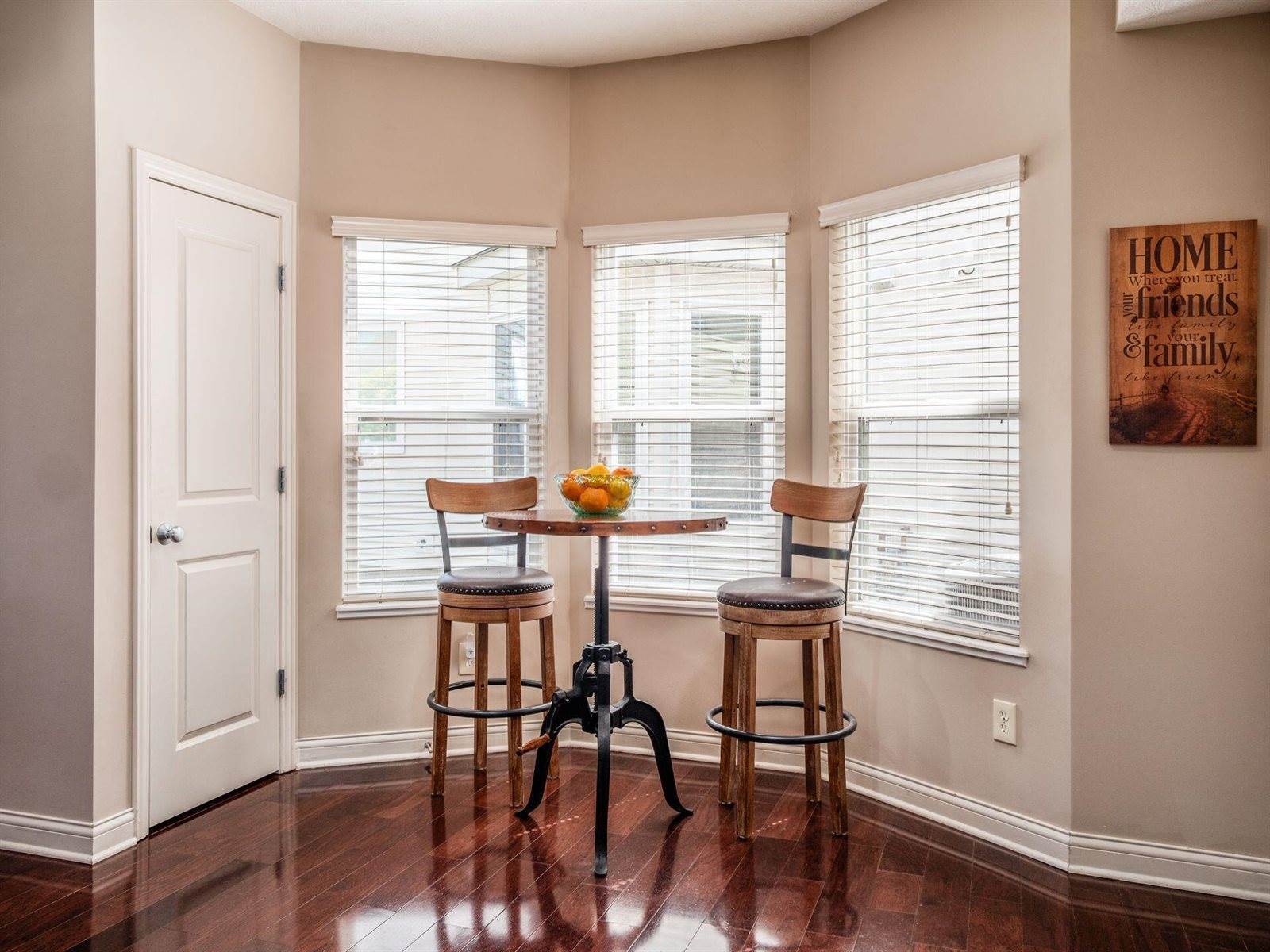 5995 Meehan Road, Dublin, OH 43016