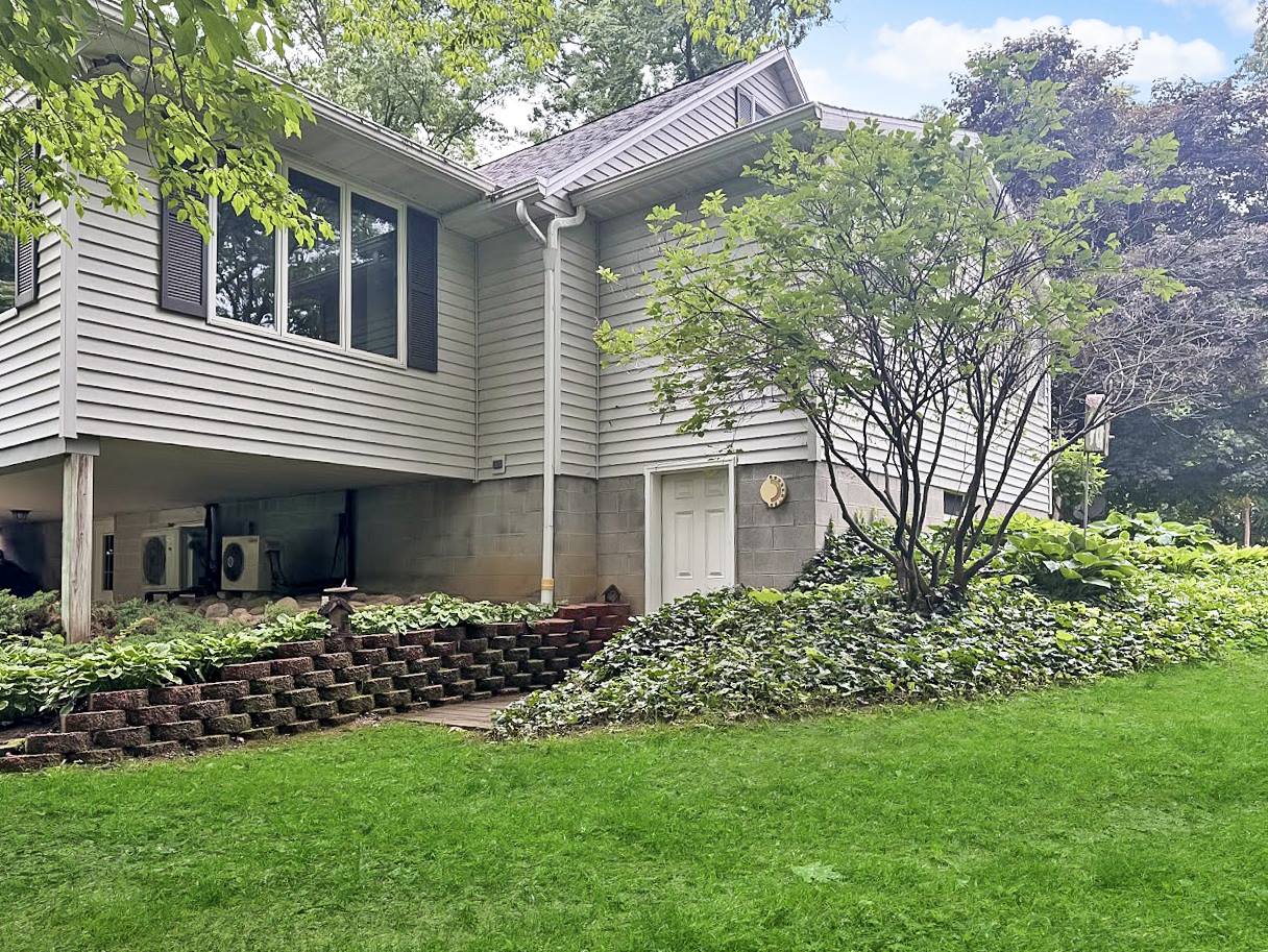 1027 Twp Rd 1806, Ashland, OH 44805