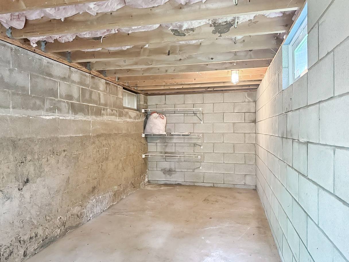 1027 Twp Rd 1806, Ashland, OH 44805