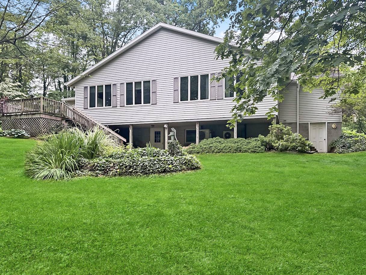 1027 Twp Rd 1806, Ashland, OH 44805