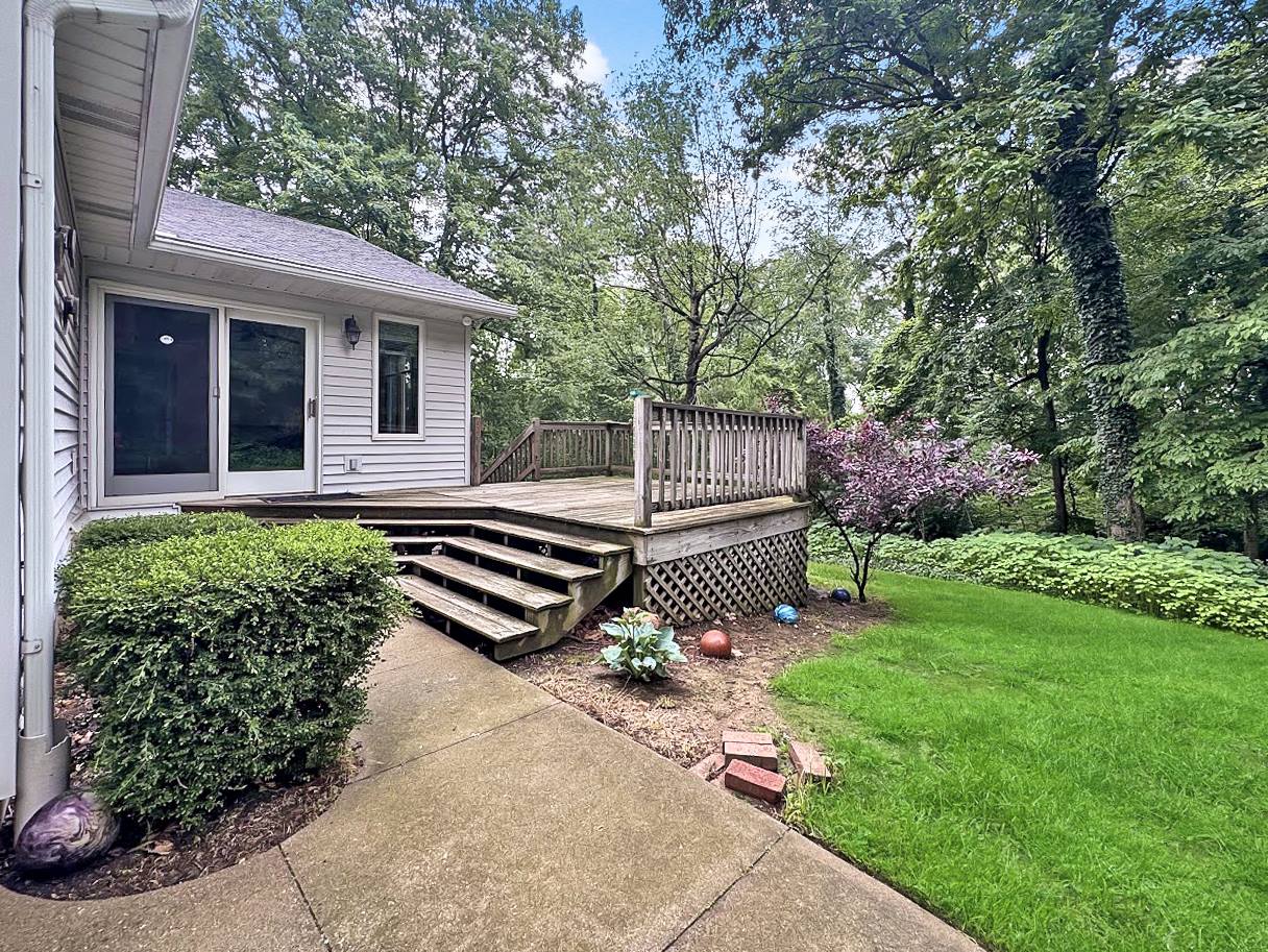 1027 Twp Rd 1806, Ashland, OH 44805