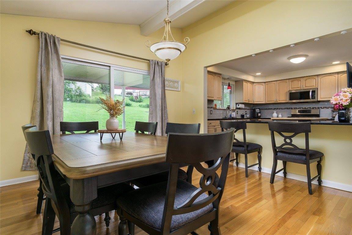 3616 Beatrice Lane, Endicott, NY 13760