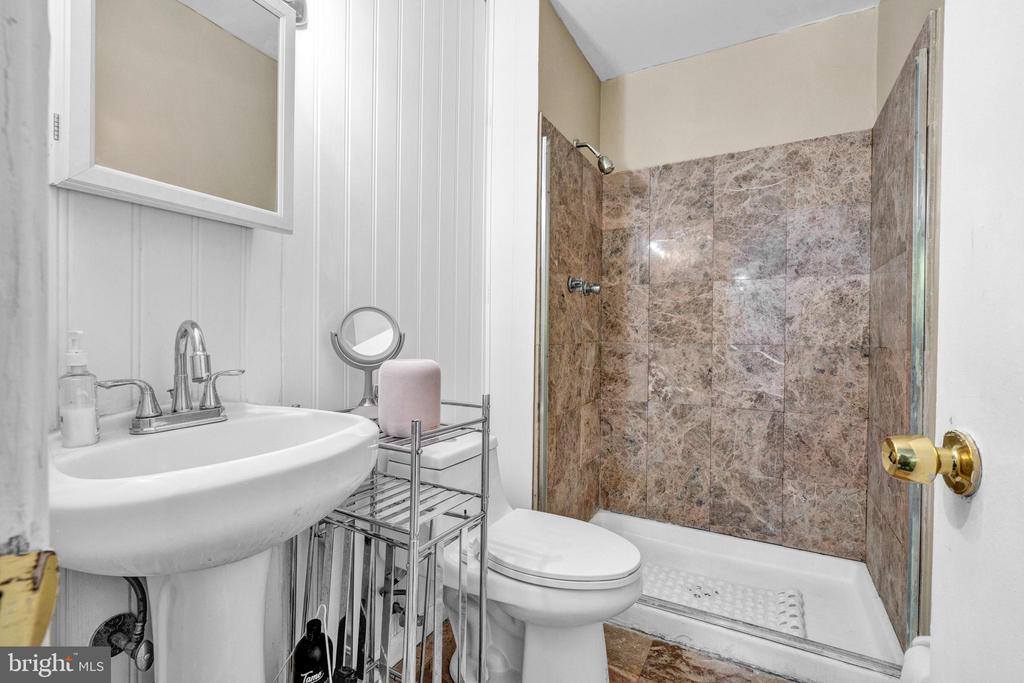 1806 Crest Drive, Coatesville, PA 19320