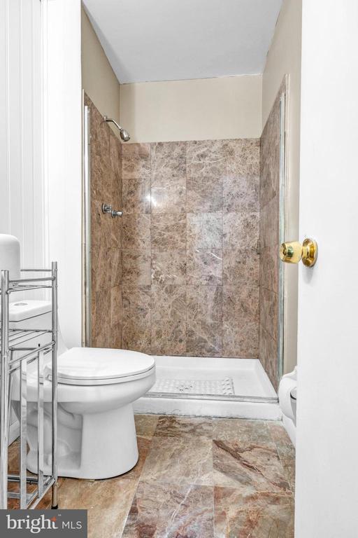 1806 Crest Drive, Coatesville, PA 19320