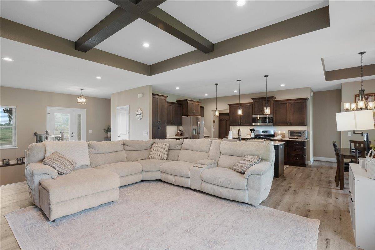 118007 Betty Drive, Stratford, WI 54484