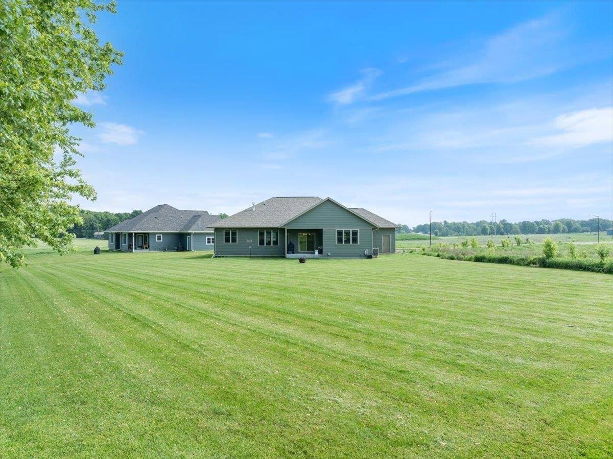 118007 Betty Drive, Stratford, WI 54484