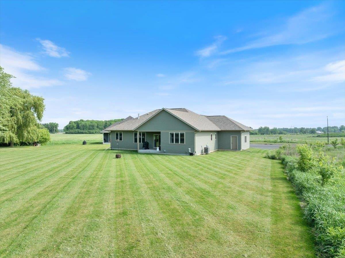 118007 Betty Drive, Stratford, WI 54484