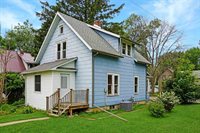 576 Pine Ave, Hillsboro, WI 54634