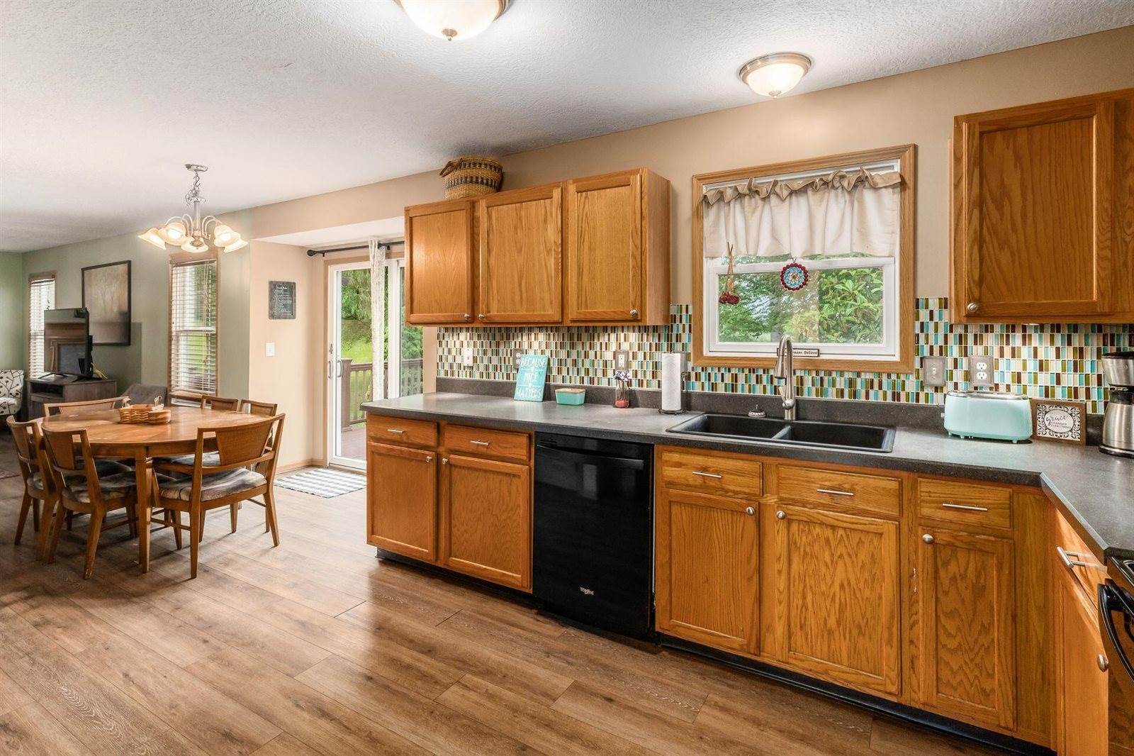 1390 Harold Stewart Parkway, Pataskala, OH 43062