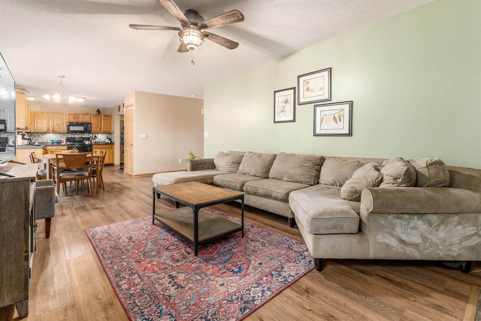 1390 Harold Stewart Parkway, Pataskala, OH 43062