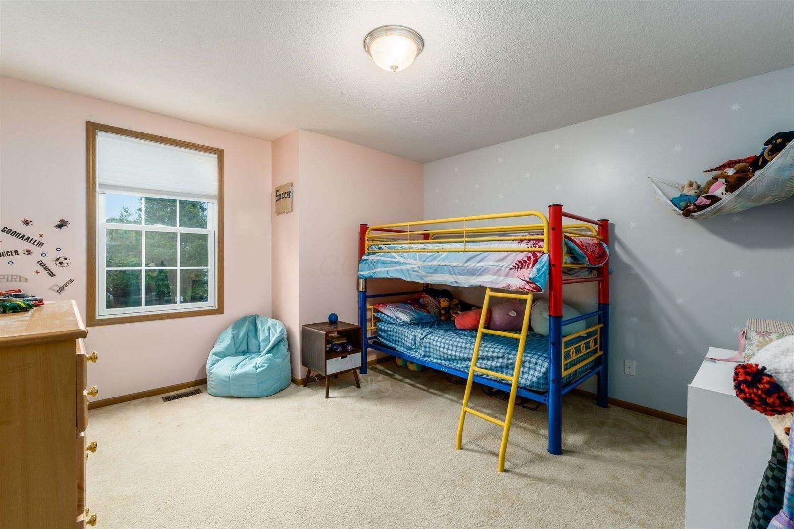 1390 Harold Stewart Parkway, Pataskala, OH 43062