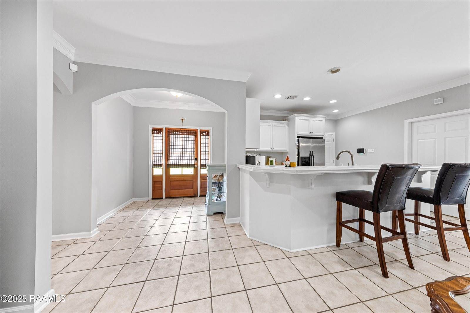 404 Camelot Hill Drive, Youngsville, LA 70592