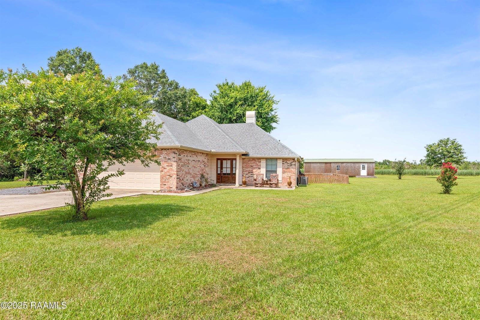 404 Camelot Hill Drive, Youngsville, LA 70592