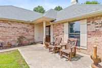 404 Camelot Hill Drive, Youngsville, LA 70592