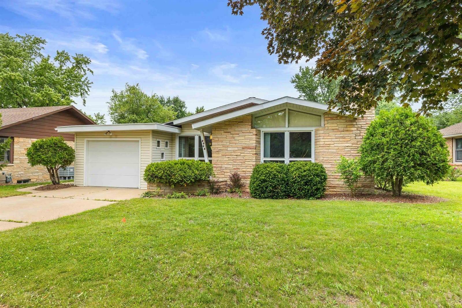 2908 Prais Street, Stevens Point, WI 54481