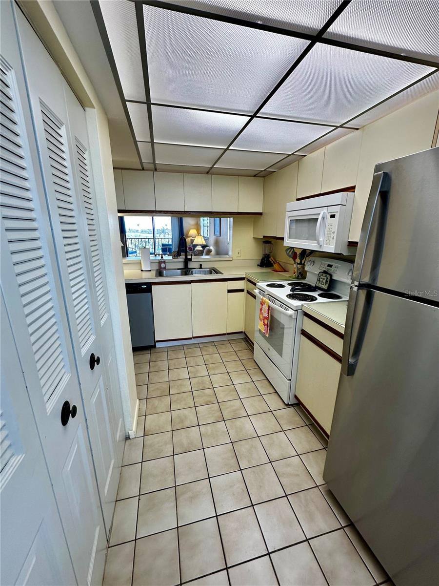 1316 Pasadena Avenue South, #508, South Pasadena, FL 33707