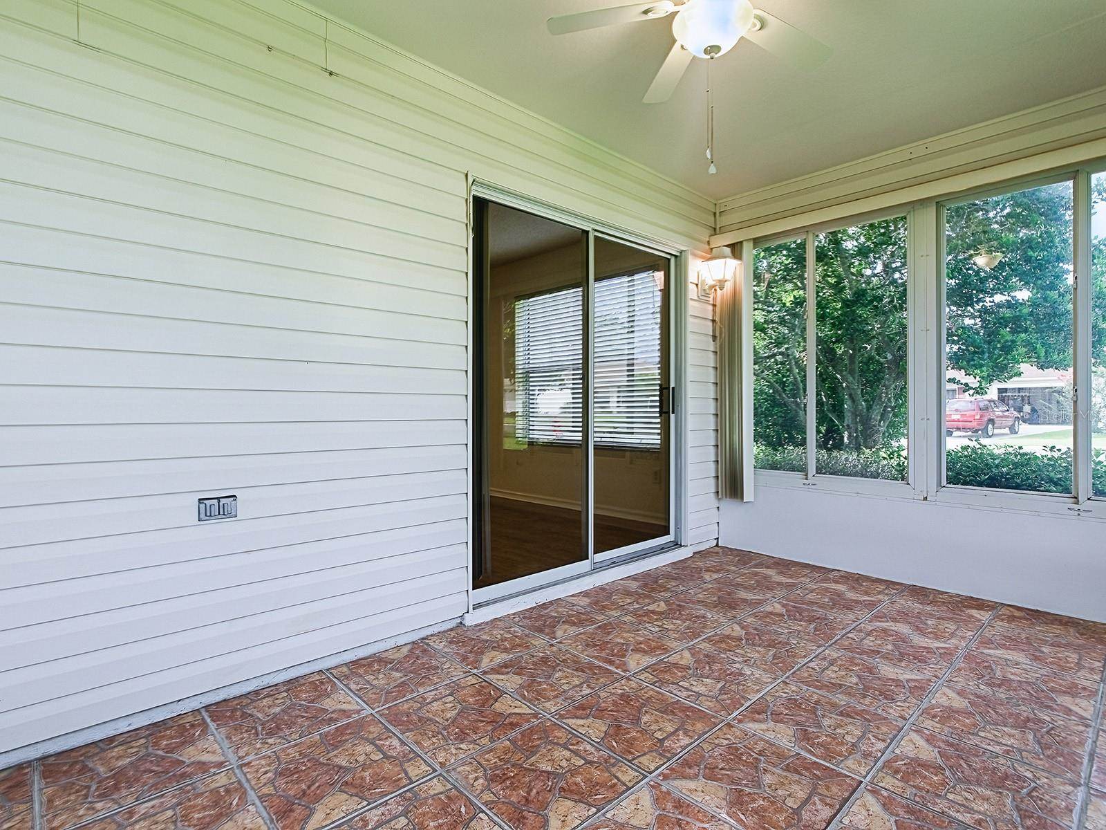 2799 Privada Drive, The Villages, FL 32162