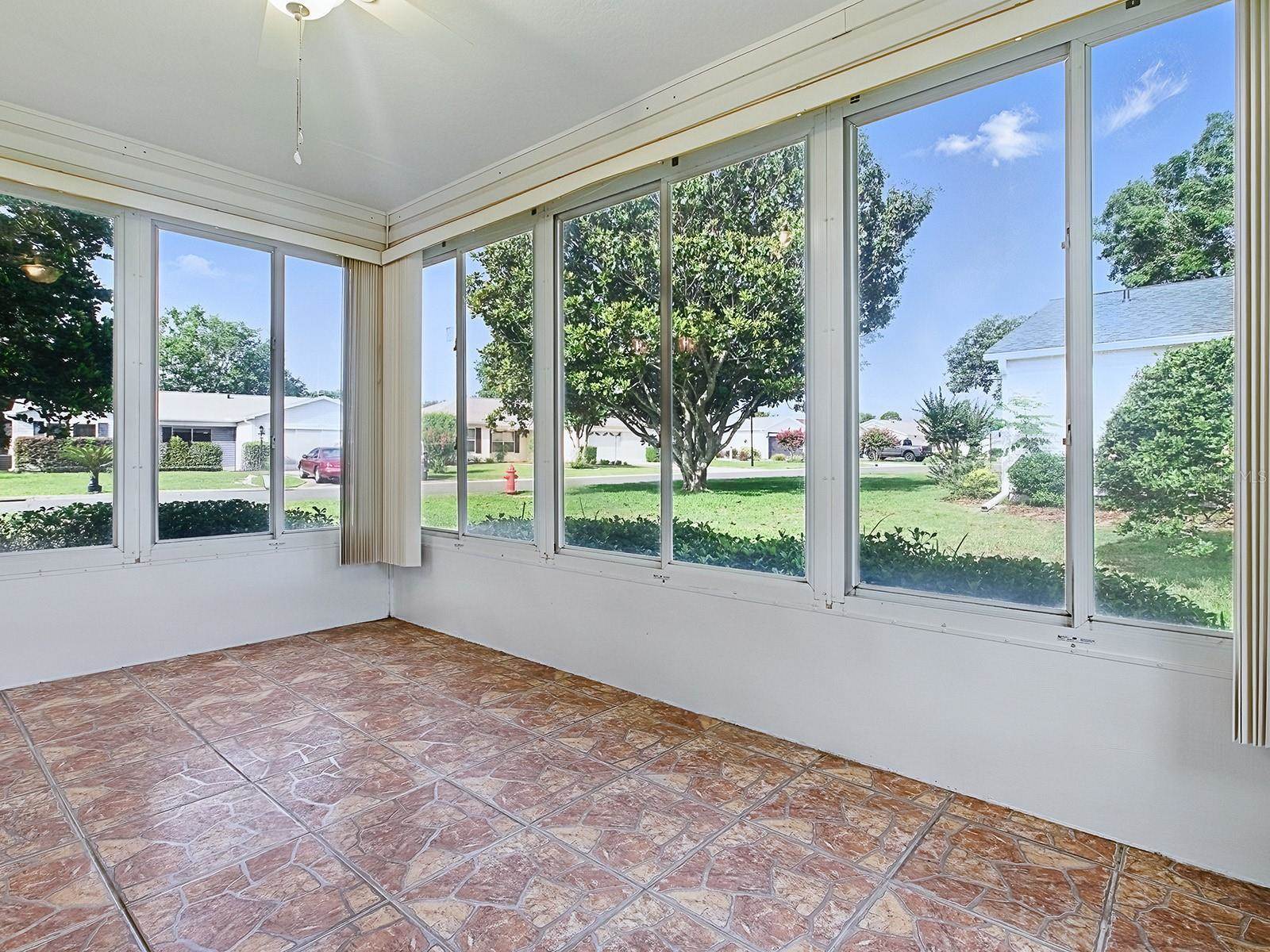 2799 Privada Drive, The Villages, FL 32162