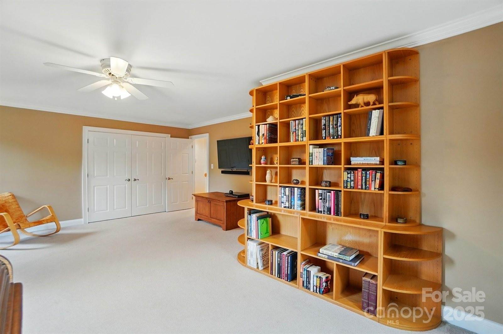 1042 Heather Glen Drive, Matthews, NC 28104