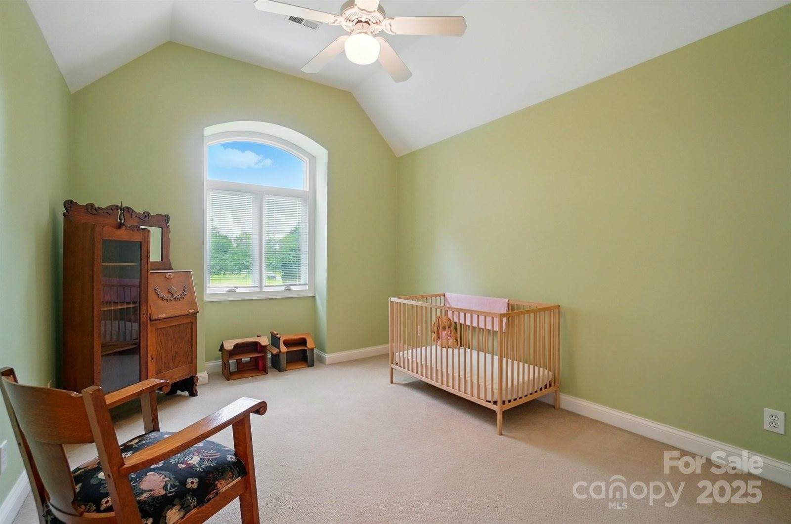 1042 Heather Glen Drive, Matthews, NC 28104