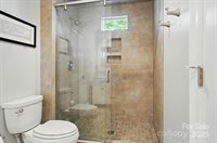 1042 Heather Glen Drive, Matthews, NC 28104