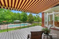 1042 Heather Glen Drive, Matthews, NC 28104