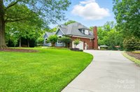 1042 Heather Glen Drive, Matthews, NC 28104