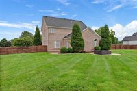 431 Preakness Way, Bowling Green, KY 42104