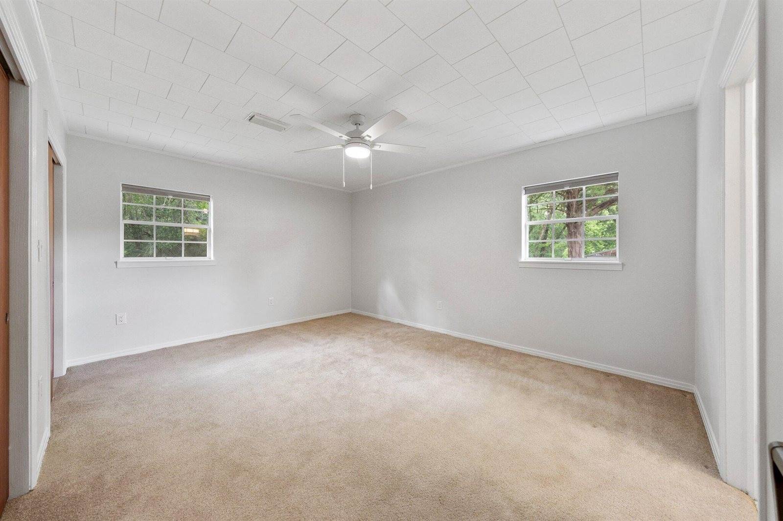 194 Oaklawn Square, DeFuniak Springs, FL 32435