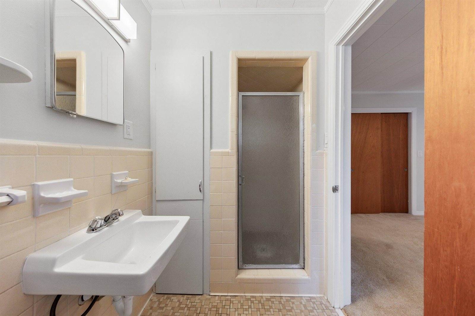 194 Oaklawn Square, DeFuniak Springs, FL 32435