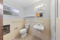 194 Oaklawn Square, DeFuniak Springs, FL 32435