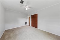 194 Oaklawn Square, DeFuniak Springs, FL 32435