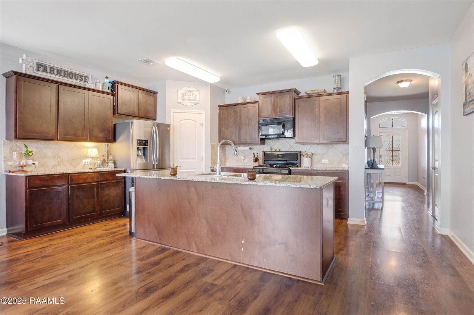 125 Merrydale Lane, Rayne, LA 70578