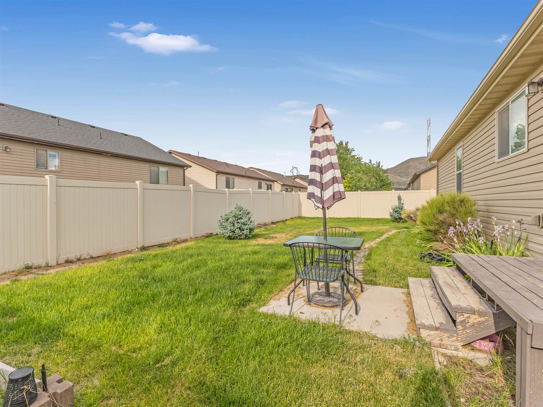 2419 East Hitching Post Dr North, Eagle Mountain, UT 84005