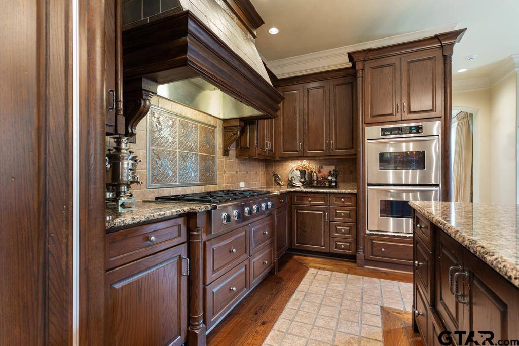 3048 Concord Pl, Tyler, TX 75701