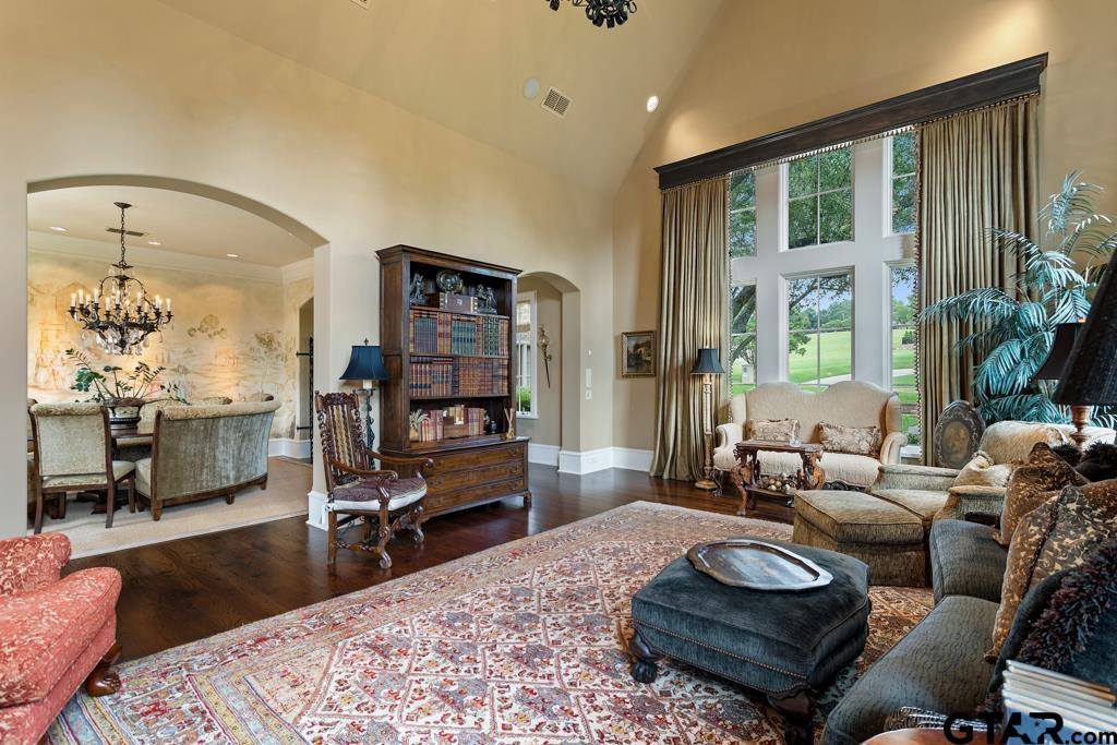 3048 Concord Pl, Tyler, TX 75701