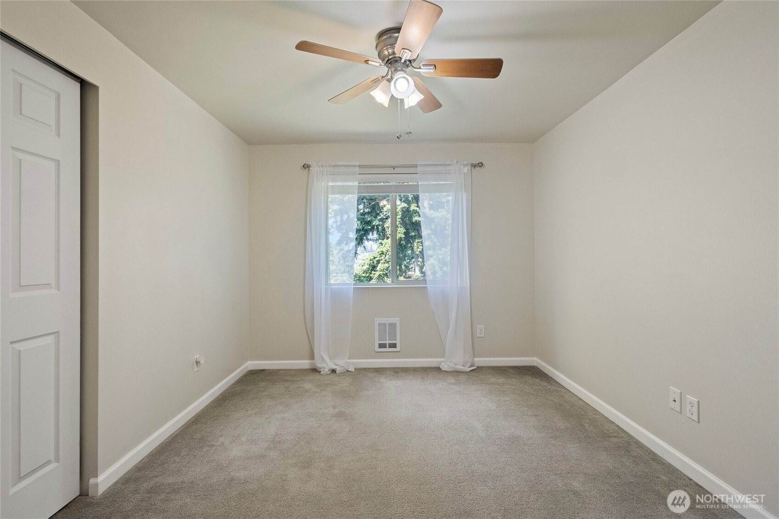 4268 82nd Avenue NE, Marysville, WA 98270