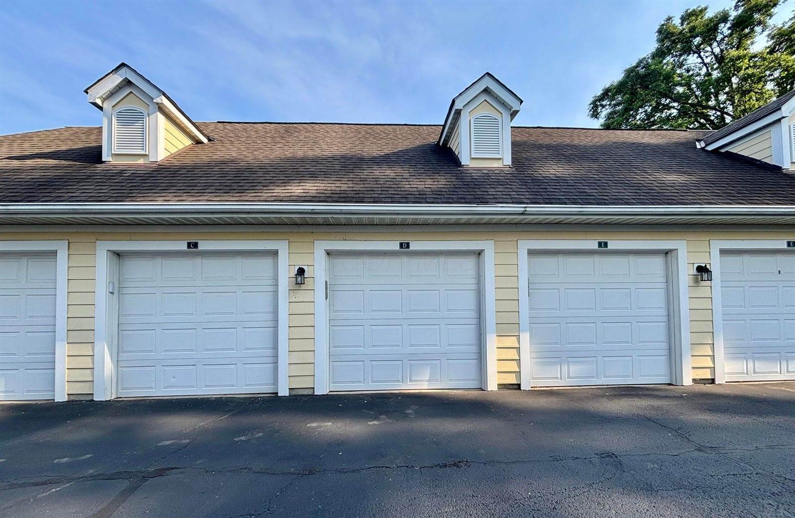 3839 Carberry Drive, Dublin, OH 43016