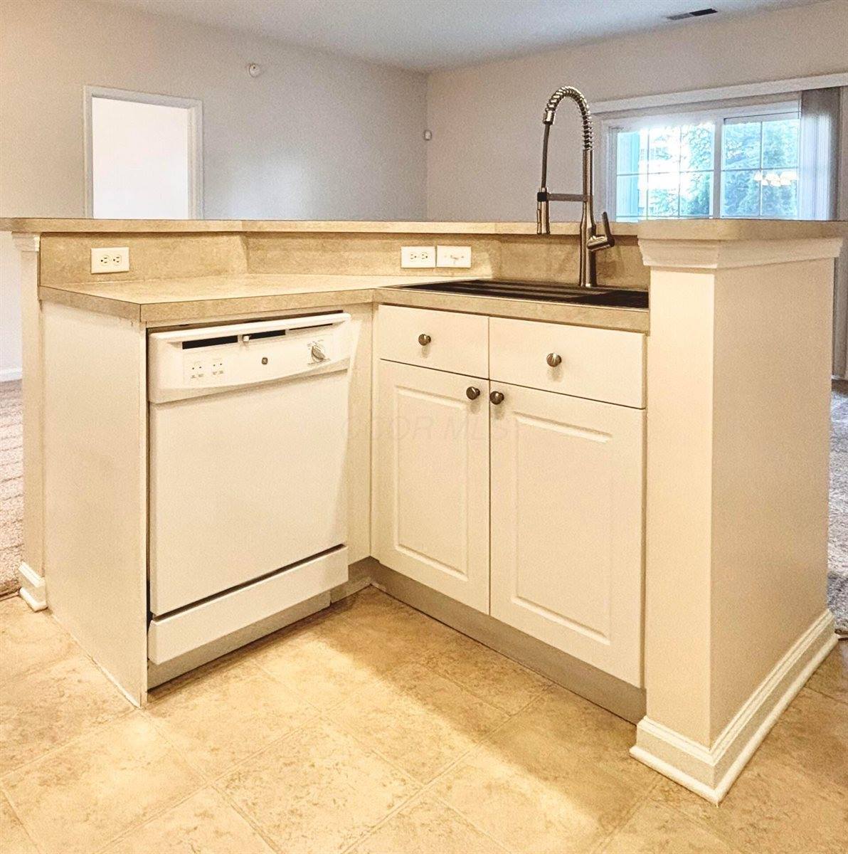 3839 Carberry Drive, Dublin, OH 43016