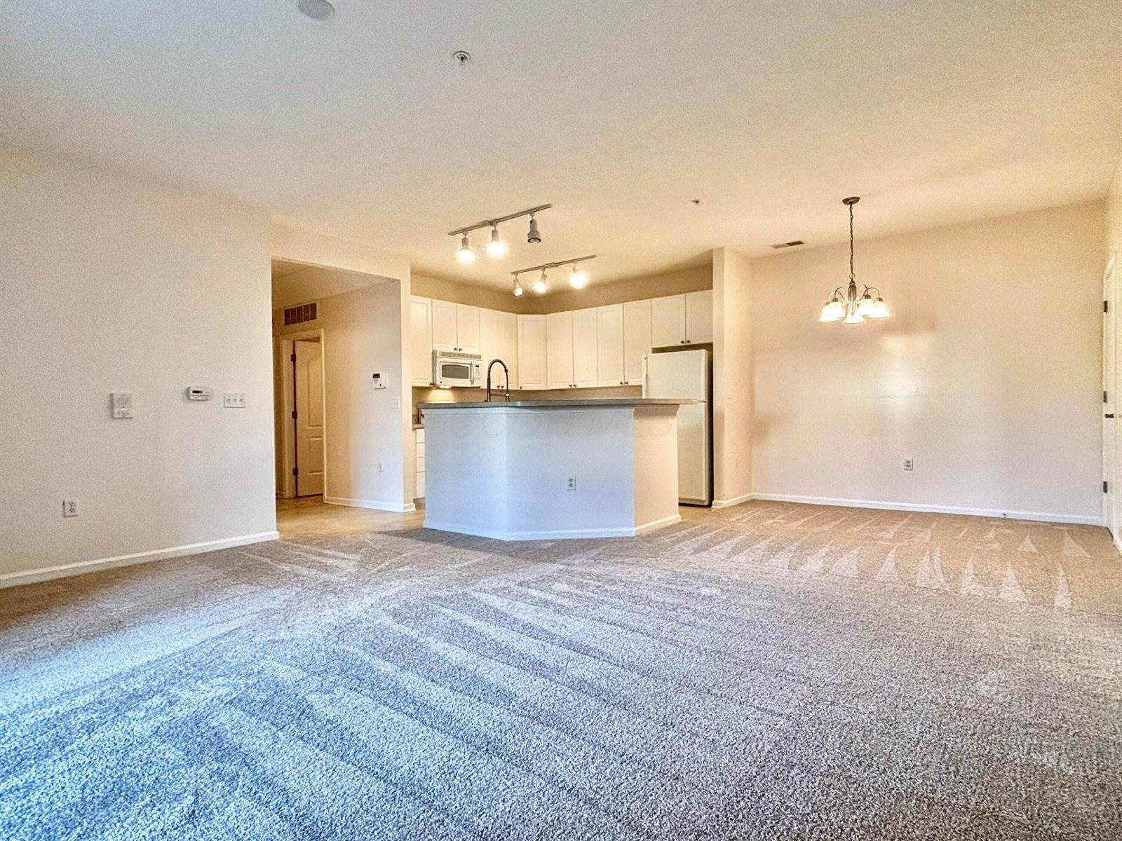 3839 Carberry Drive, Dublin, OH 43016