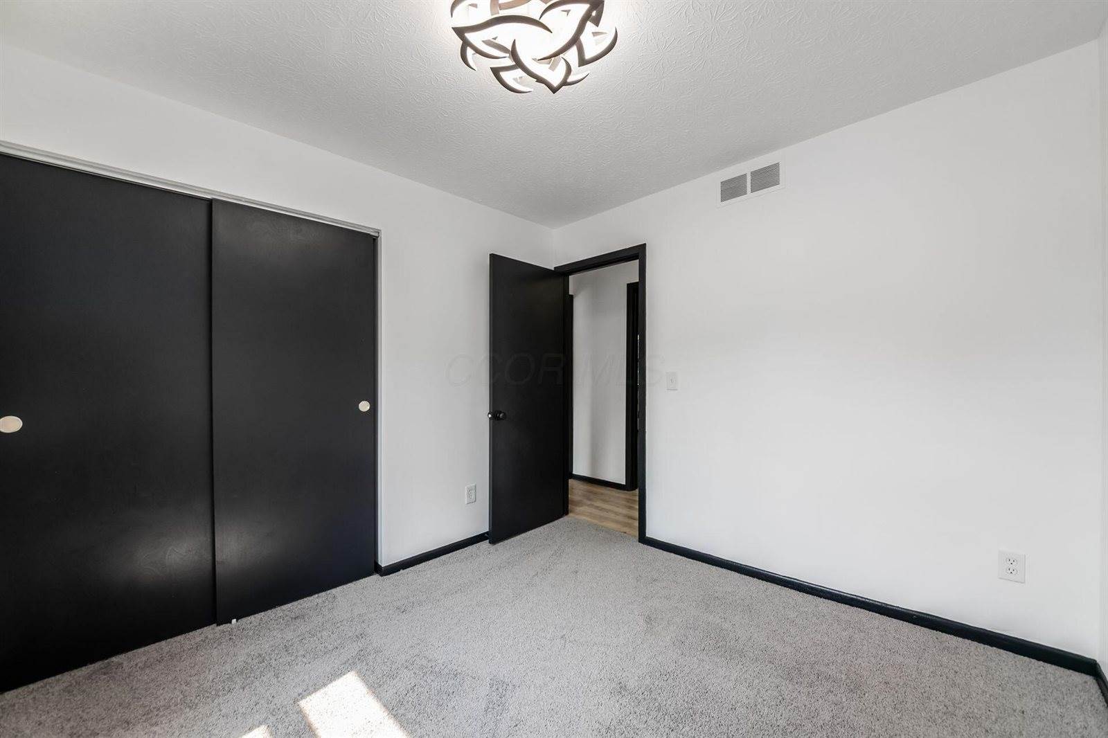 1908 Lost Valley Road, Powell, OH 43065