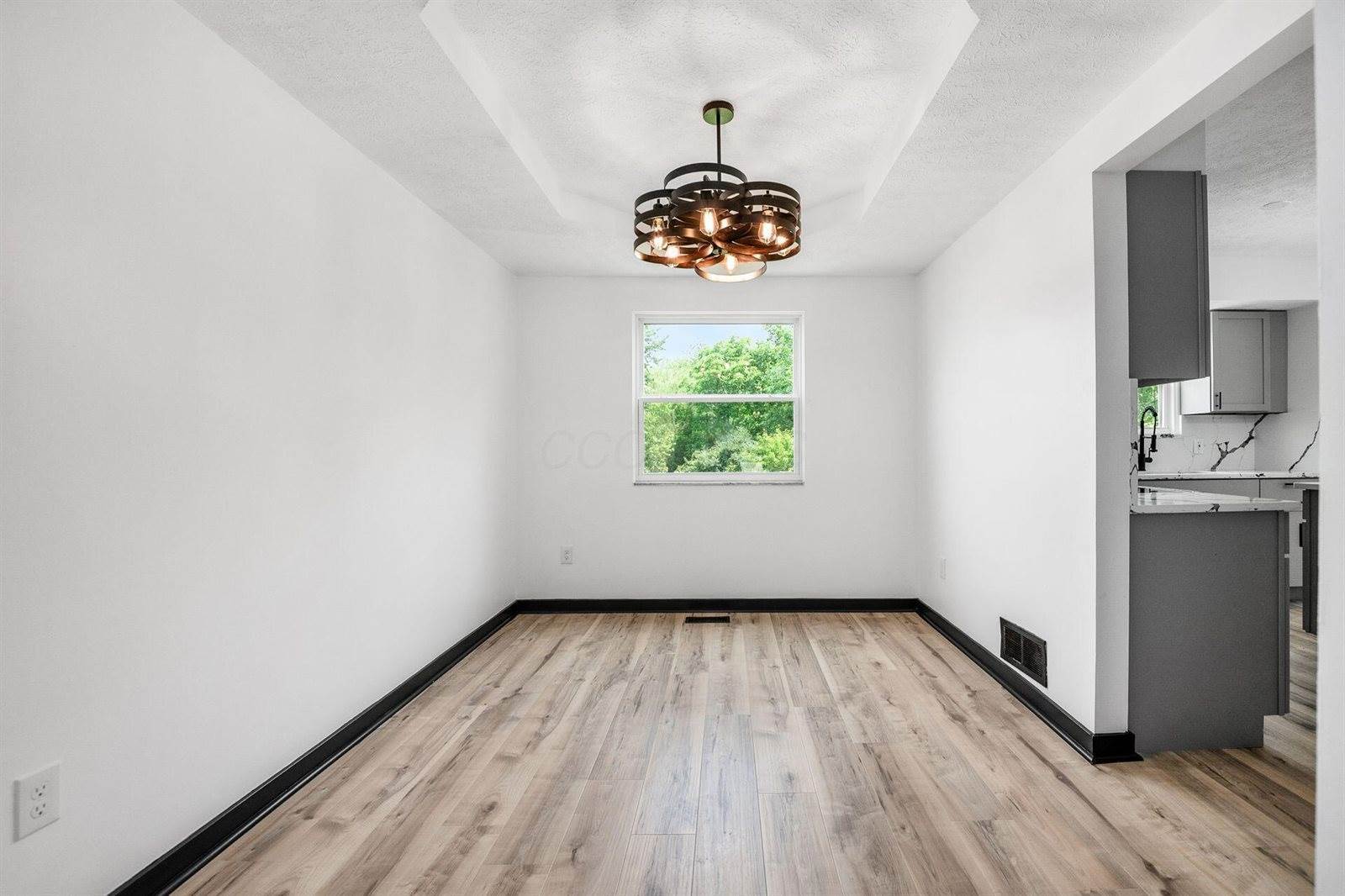 2840 Harnet Court, Columbus, OH 43231